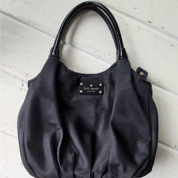 Kate Spade Elegant Black Shoulder Bag